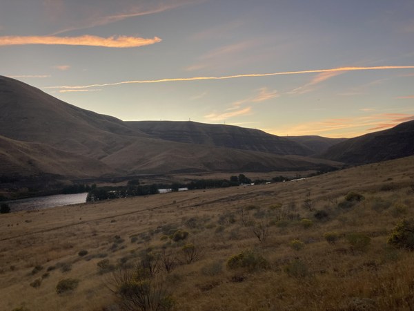 Fall Canyon hiking