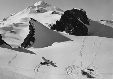 Retro Rewind | Climbing Glacier Peak on Skis, 1959