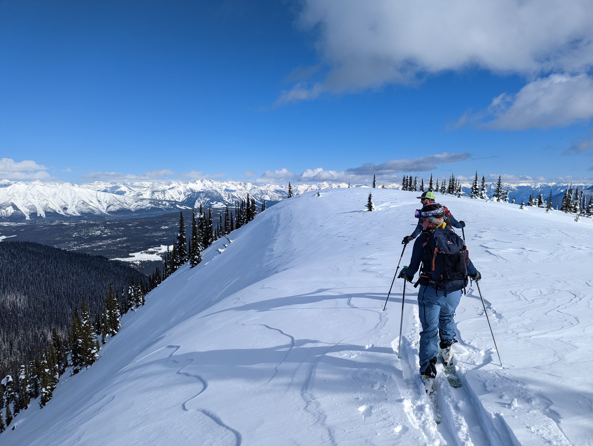 Alpine Touring, Backcountry Skiing